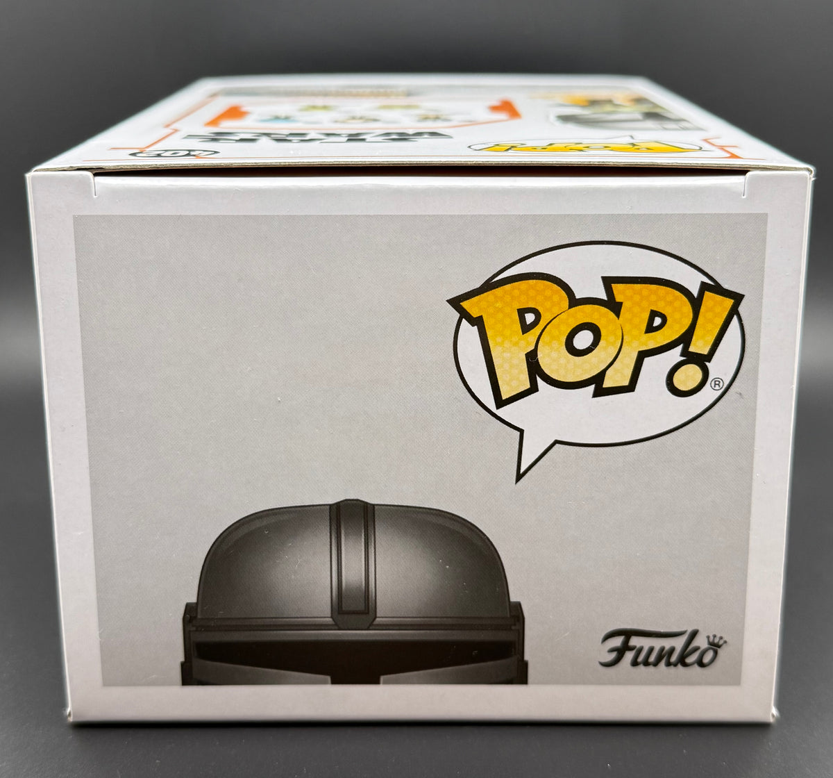 Funko POP! Star Wars: The Mandalorian - Mando Flying with Jet Pack - NEW
